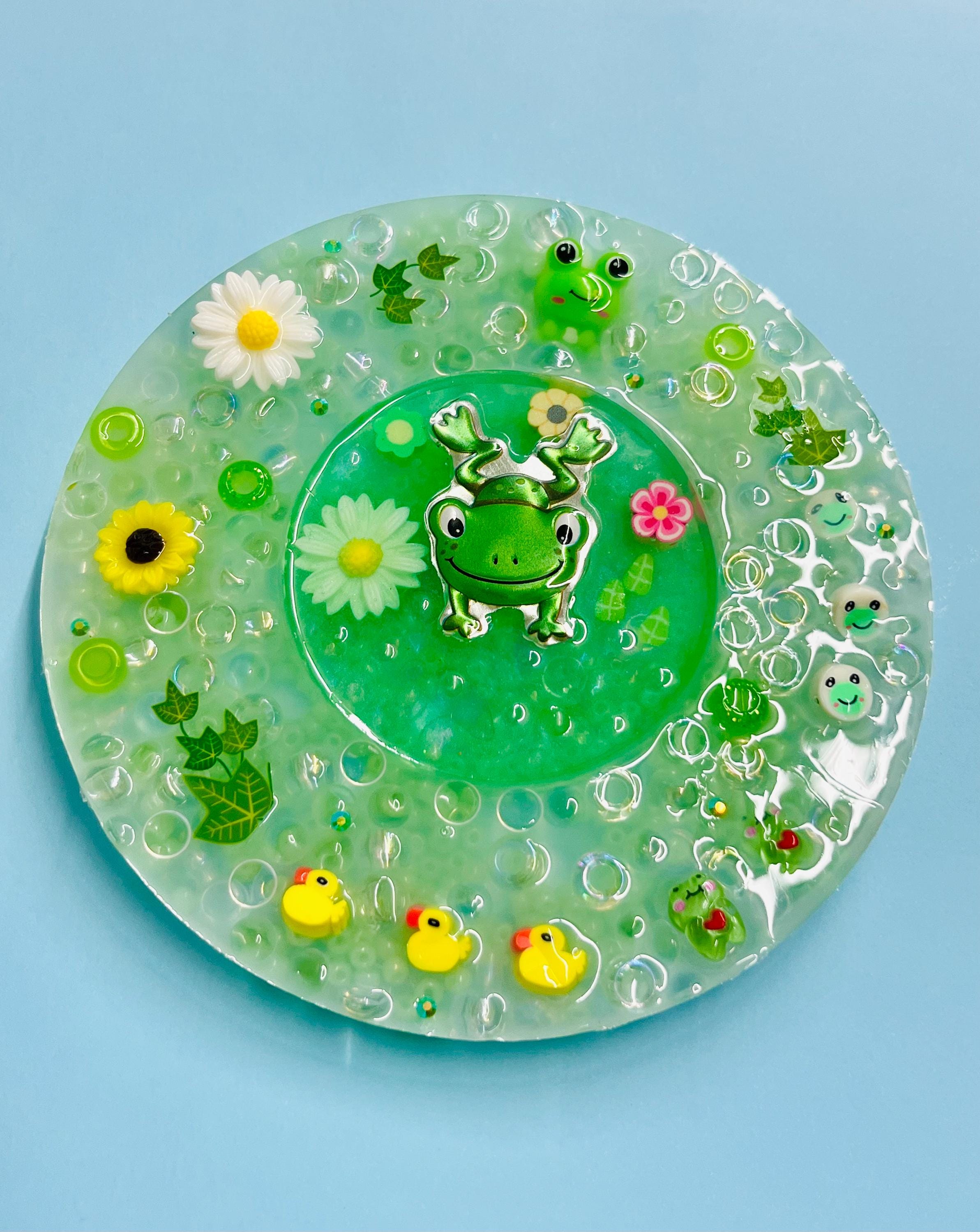 Frog-Themed Sensory Picky Pad – Handmade Silicone Fidget Pad with Resin Center – Calming Therapy Toy for Anxiety & Focus-Dermatillomania pad