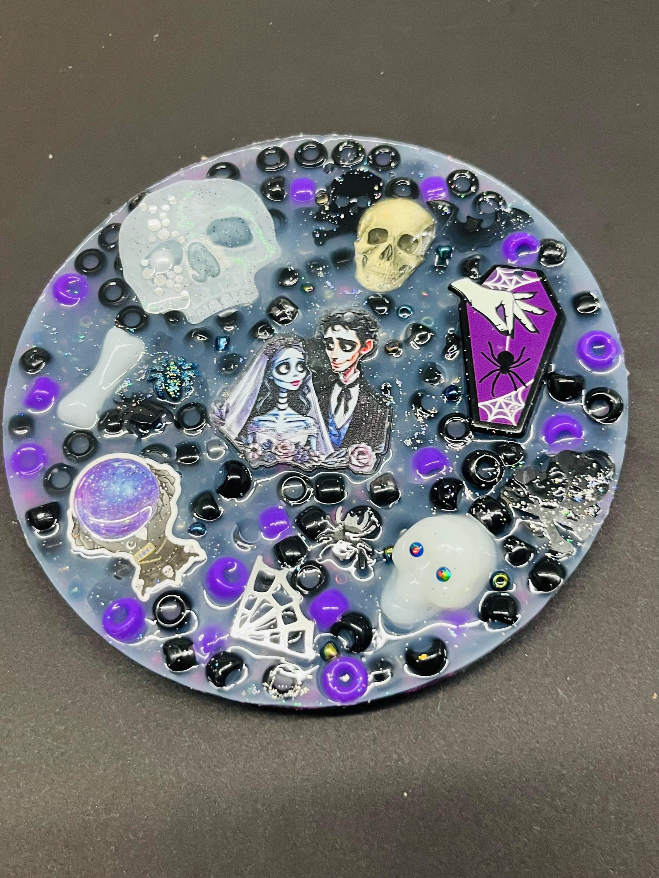 Halloween Skull Couple Picky Pad – Stress Relief Sensory Toy, Gothic Skeleton Bride Groom, skin Picky, Dertillomania, ADHD